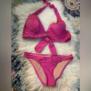 Underwire hot pink bikini
